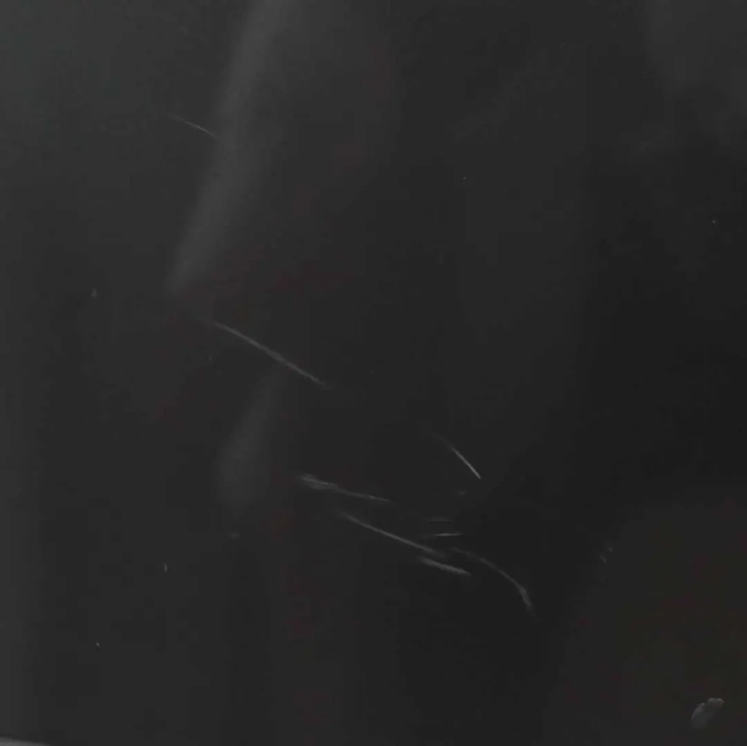 Maska Silnika Sparkling Graphite - A22 do BMW E90 E91 o numerze 7140729 BMW E90 E91 Maska Silnika Sparkling Graphite - A22 - SKU 7140729-SG - Numer Części 7140729