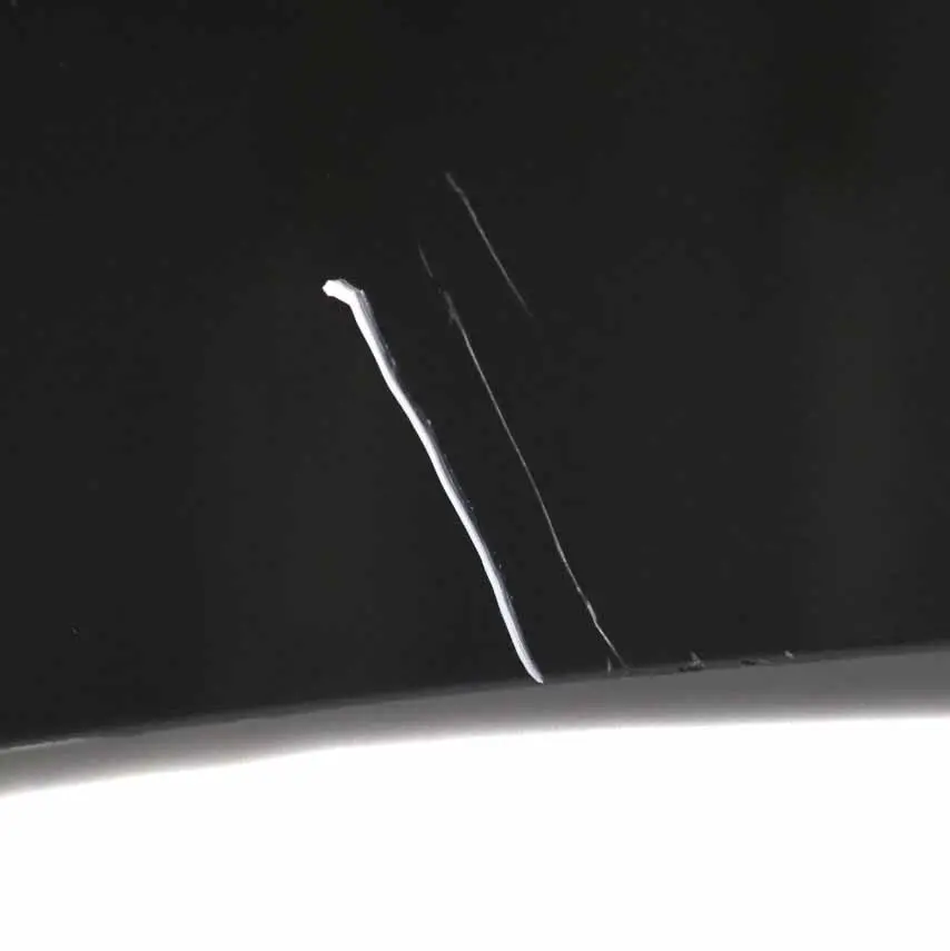 Maska Silnika Sparkling Graphite - A22 do BMW E90 E91 o numerze 7140729 BMW E90 E91 Maska Silnika Sparkling Graphite - A22 - SKU 7140729-SG - Numer Części 7140729