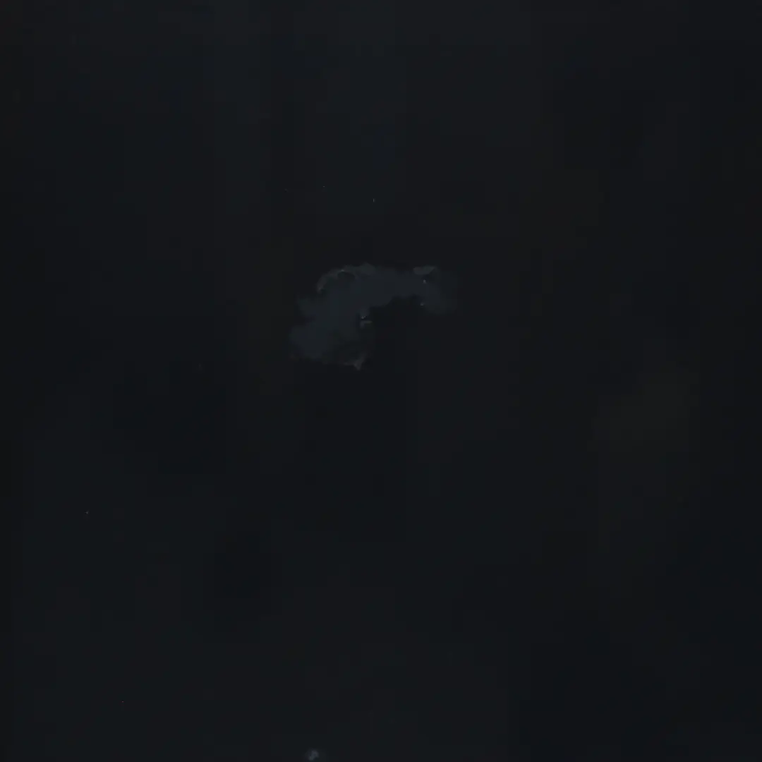 Maska Silnika Sparkling Graphite - A22 do BMW E90 E91 o numerze 7140729 BMW E90 E91 Maska Silnika Sparkling Graphite - A22 - SKU 7140729-SG - Numer Części 7140729