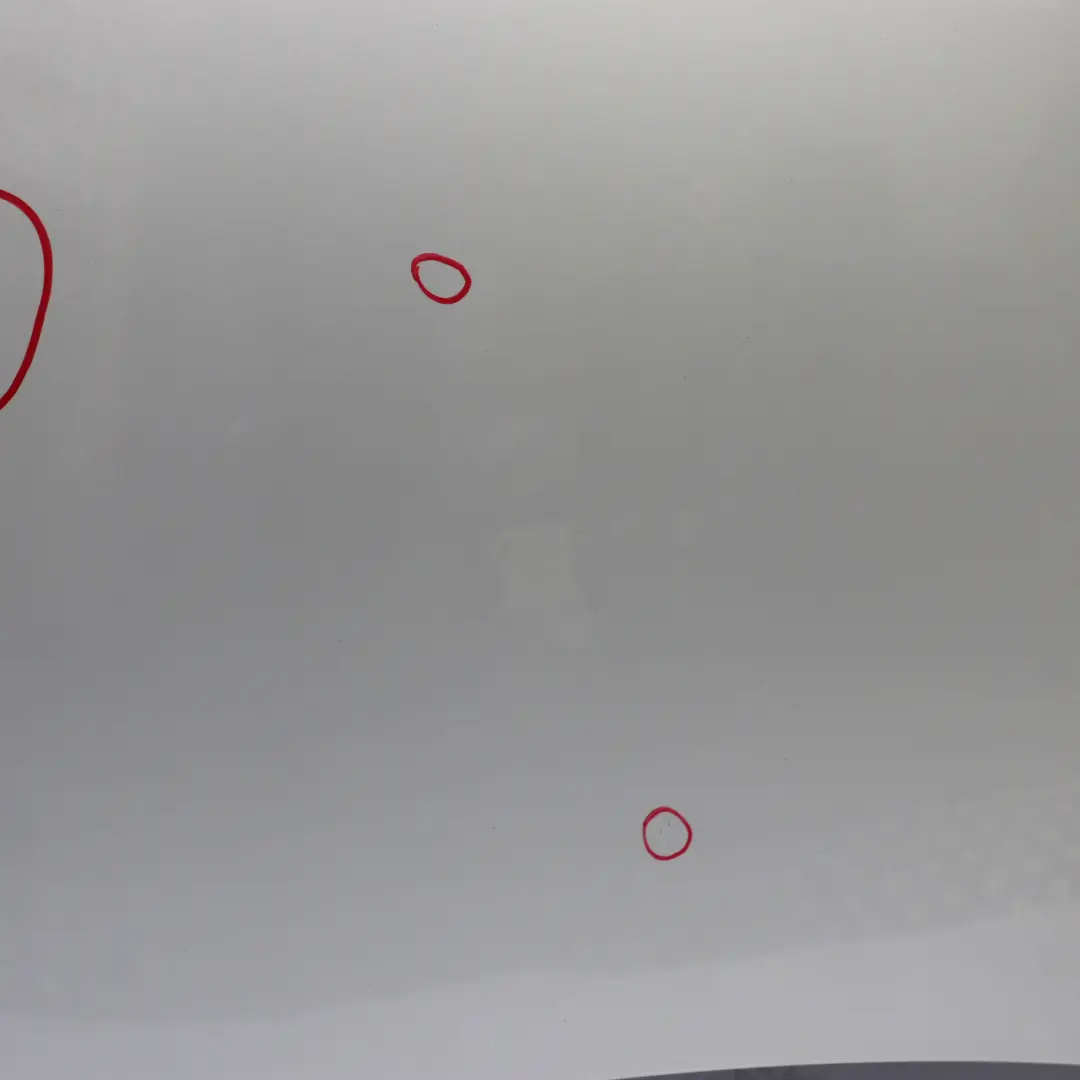 Maska pokrywa titansilber - 354 do BMW E90 E91 o numerze 7140729 BMW E90 E91 Maska pokrywa titansilber - 354 - SKU 7140729-TS1 - Numer Części 7140729