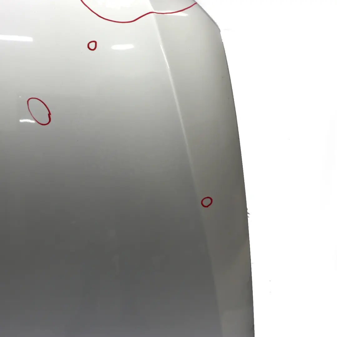 Maska pokrywa titansilber - 354 do BMW E90 E91 o numerze 7140729 BMW E90 E91 Maska pokrywa titansilber - 354 - SKU 7140729-TS1 - Numer Części 7140729