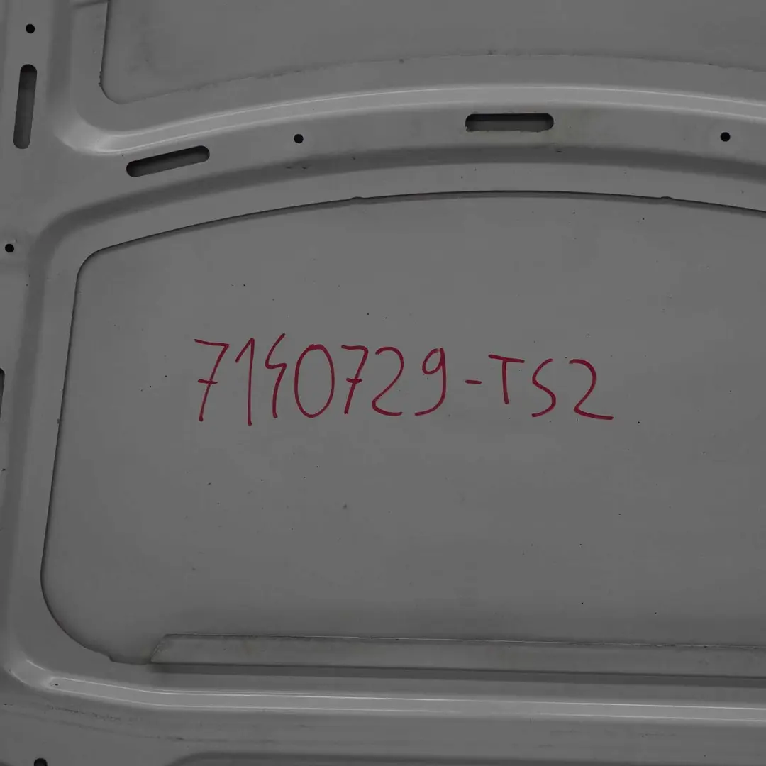 Maska Pokrywa Titansilber - 354 do BMW E90 E91 o numerze 7140729 BMW E90 E91 Maska Pokrywa Titansilber - 354 - SKU 7140729-TS2 - Numer Części 7140729