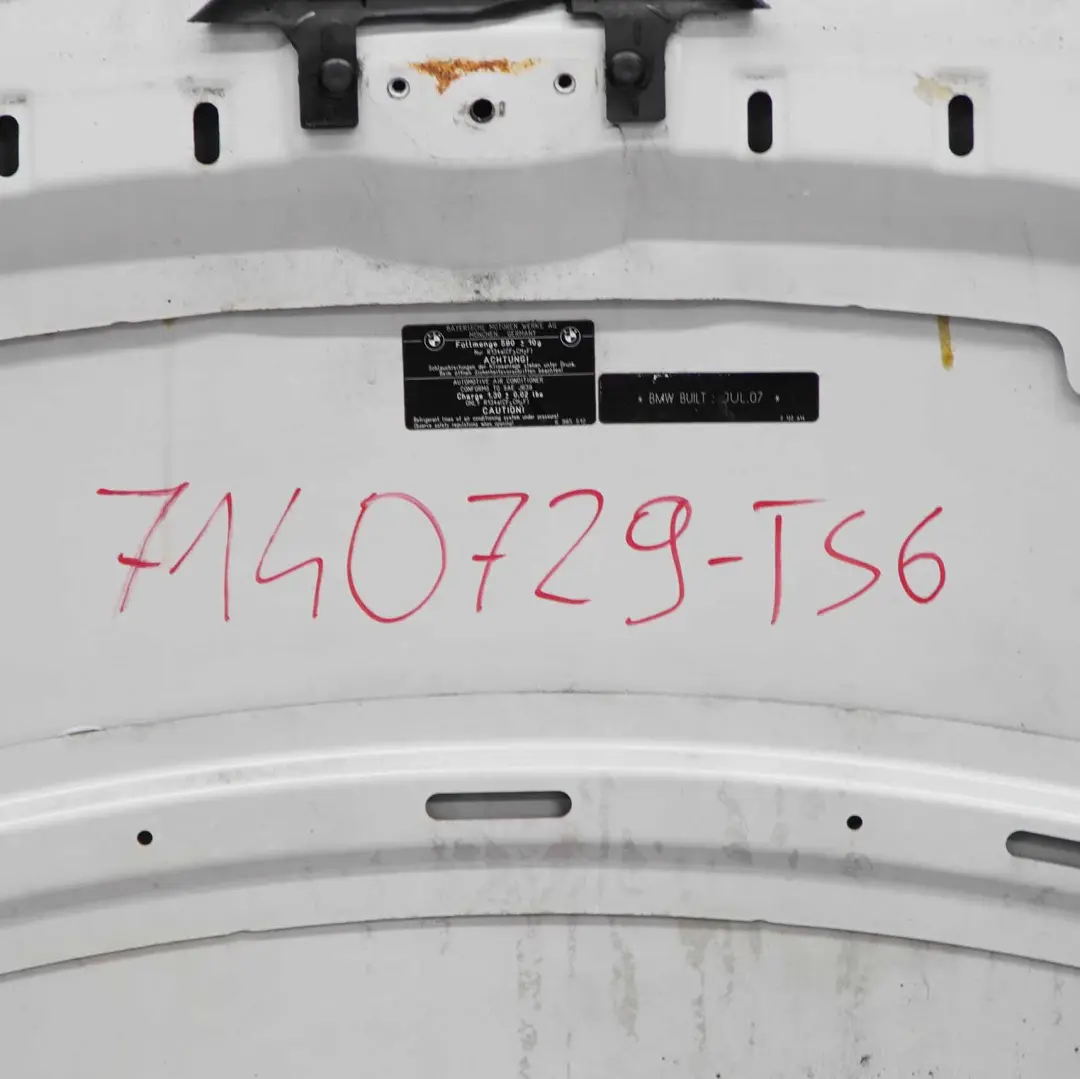 Maska Pokrywa Titansilber - 354 do BMW E90 E91 o numerze 7140729 BMW E90 E91 Maska Pokrywa Titansilber - 354 - SKU 7140729-TS6 - Numer Części 7140729