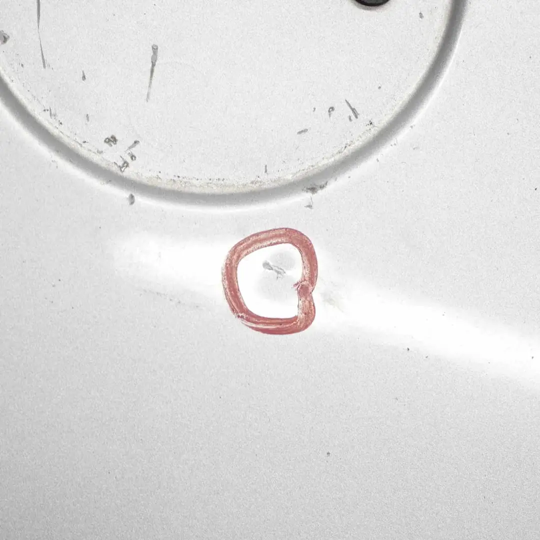 Maska Pokrywa Silnika Titansilber 354 do BMW E90 E91 o numerze 7140729 BMW E90 E91 Maska Pokrywa Silnika Titansilber 354 - SKU 7140729-TS9 - Numer Części 7140729