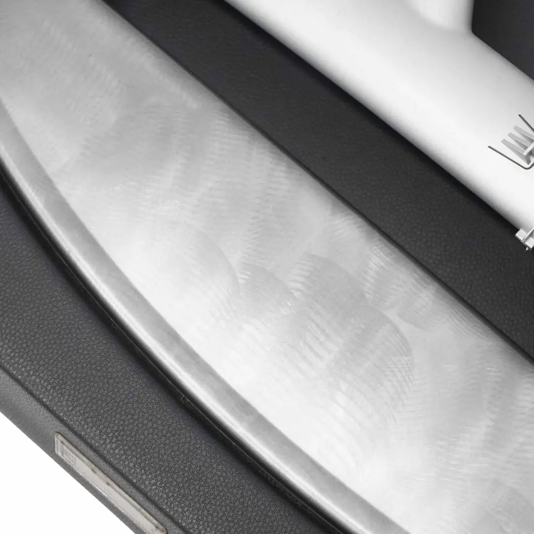 Panneau Portieres Decor Anthracite Avant Droite Harman Panther Noir pour Mini R50 R53 à propos du numéro de pièce 7141280 Mini R50 R53 Panneau Portieres Decor Anthracite Avant Droite Harman Panther Noir - SKU 7141280-2 - Numéro de pièce 7141280