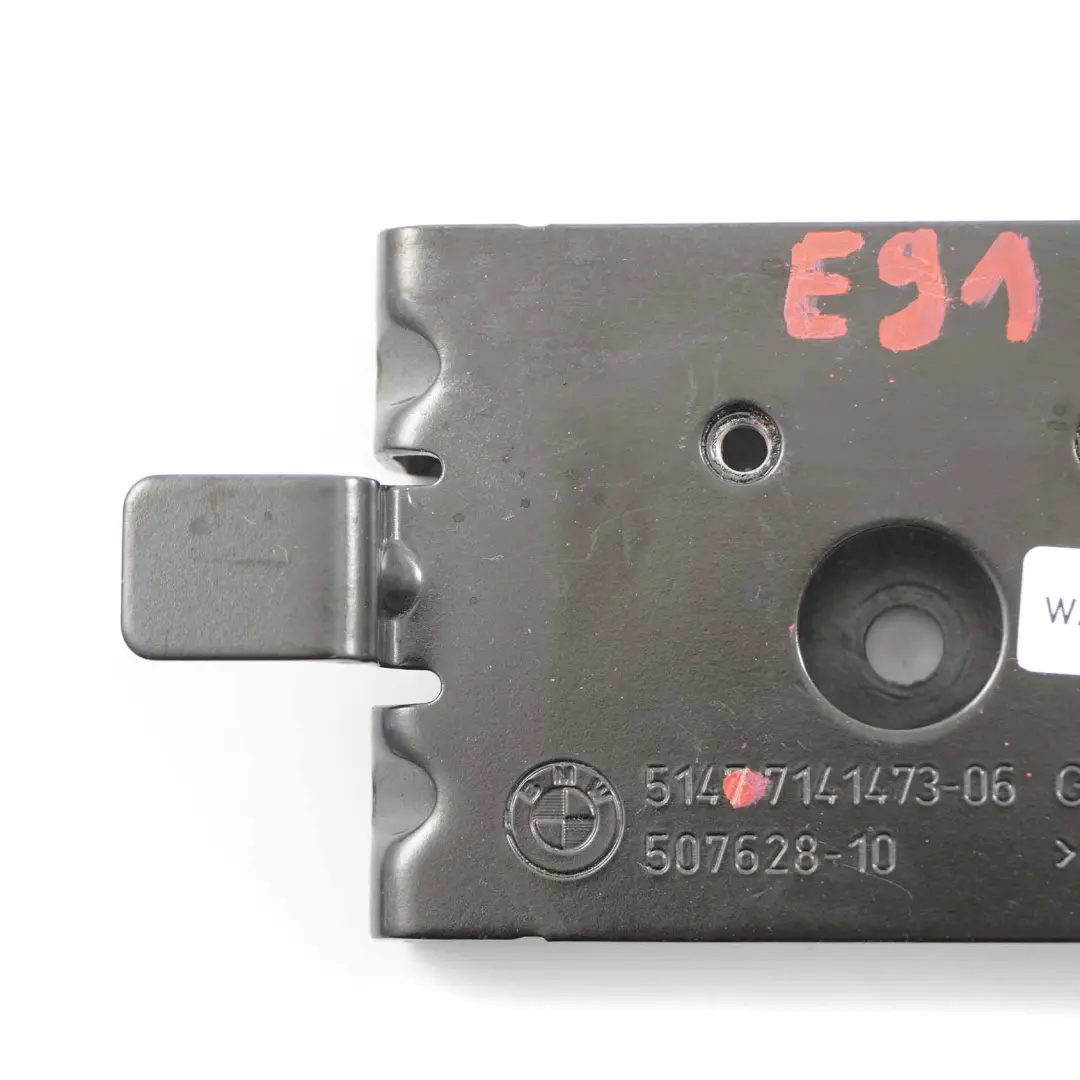  Hutablage Halterung BMW E91 Touring Kofferraum Rollo Adapter Links - SKU 7141473 - Teilenummer 7141473