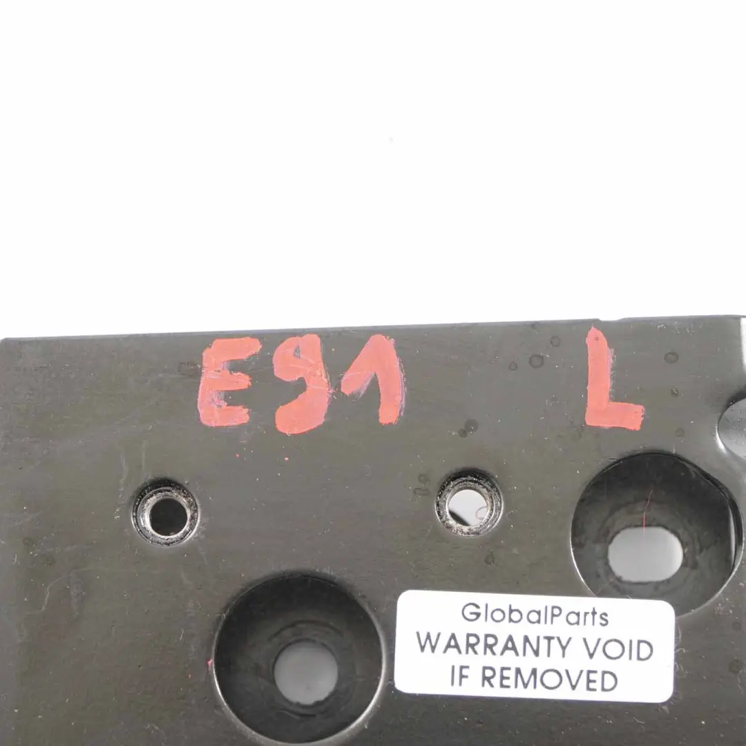 BMW E91 Touring Maletero Persiana enrollable Adaptador Izquierda - SKU 7141473 - Número de pieza 7141473