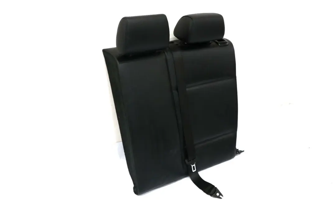 Sedile posteriore sinistro Rivestimento schienale interno Nero per BMW E87 con numero di parte 7142014 BMW E87 Sedile posteriore sinistro Rivestimento schienale interno Nero - SKU 7142014 - Numero di parte 7142014
