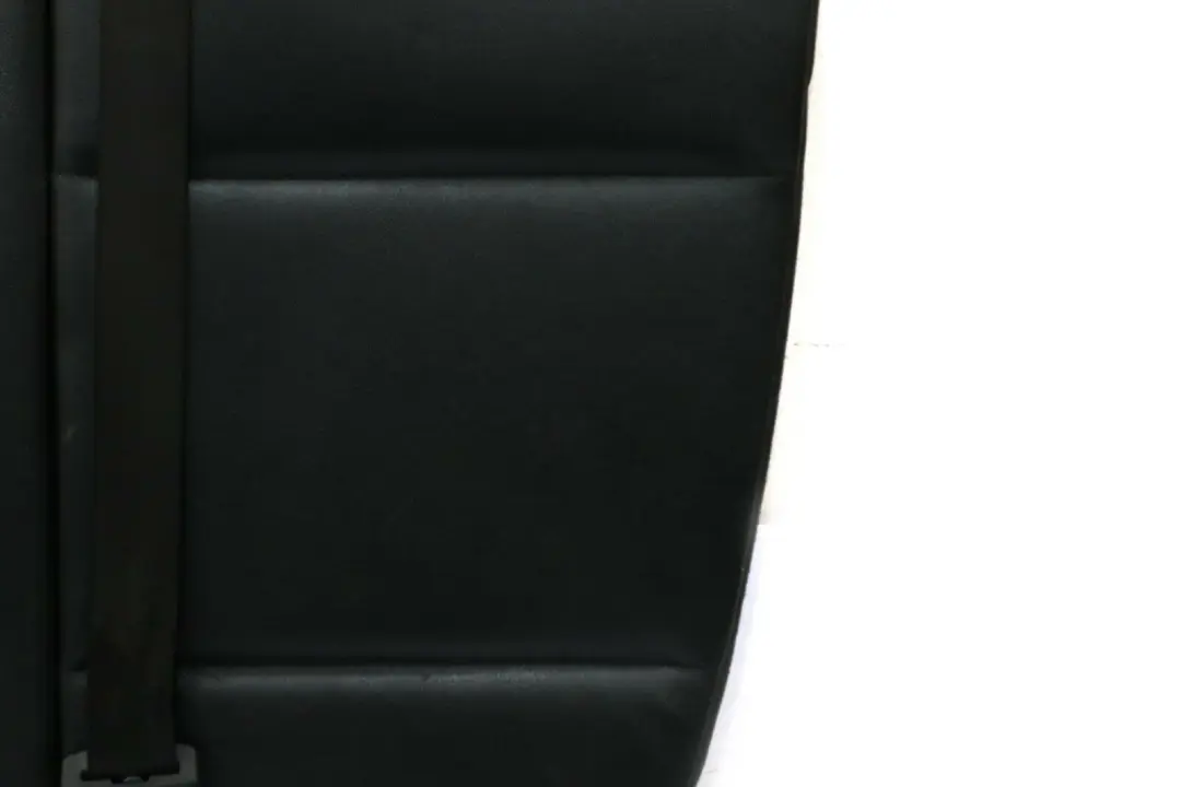 BMW E87 Couvre-dossier intérieur gauche de la banquette arrière Noir - SKU 7142014 - Numéro de pièce 7142014