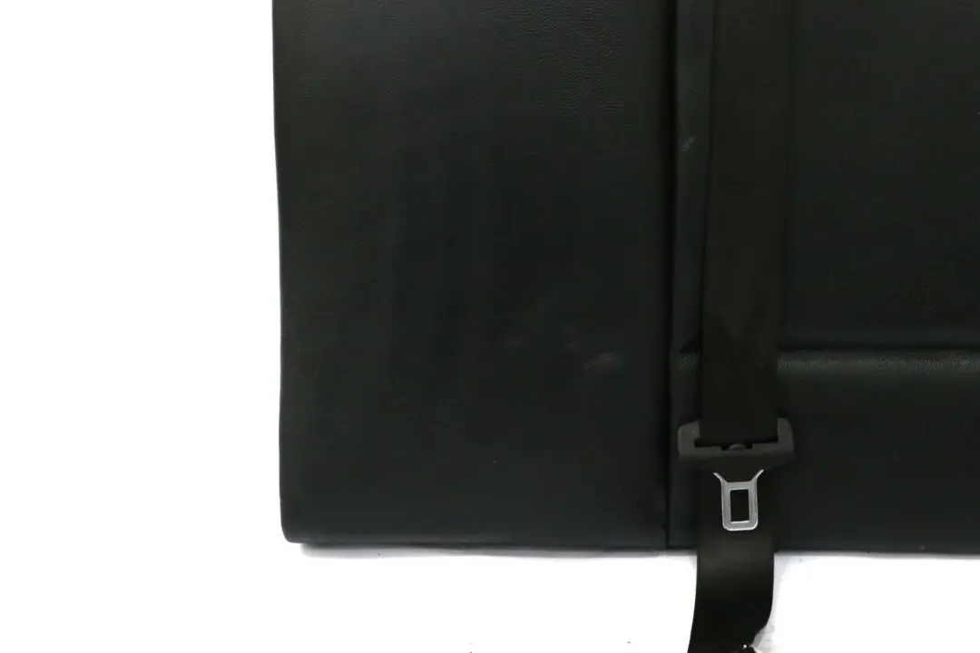 Couvre-dossier intérieur gauche de la banquette arrière Noir pour BMW E87 à propos du numéro de pièce 7142014 BMW E87 Couvre-dossier intérieur gauche de la banquette arrière Noir - SKU 7142014 - Numéro de pièce 7142014