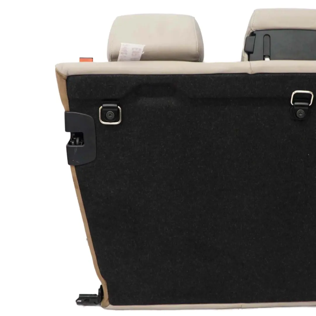 Reference Reste Cuir Arriere Gauche Boston Beige pour BMW E87 à propos du numéro de pièce 7142017 BMW E87 Reference Reste Cuir Arriere Gauche Boston Beige - SKU 7142017-1 - Numéro de pièce 7142017