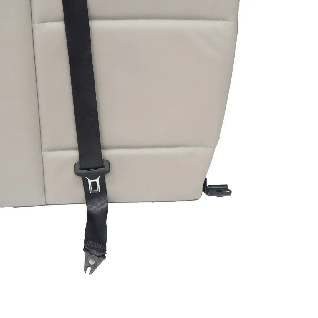 Riferimento Resto Pelle Posteriore Sinistra Boston Beige per BMW E87 con numero di parte 7142017 BMW E87 Riferimento Resto Pelle Posteriore Sinistra Boston Beige - SKU 7142017-1 - Numero di parte 7142017