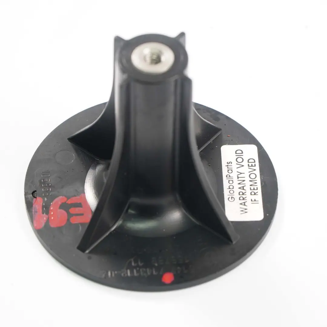 Wspornik wanienki bagażnika schowek uchwyt BMW e91 do o numerze 7143112 Wspornik wanienki bagażnika schowek uchwyt BMW e91 - SKU 7143112 - Numer Części 7143112