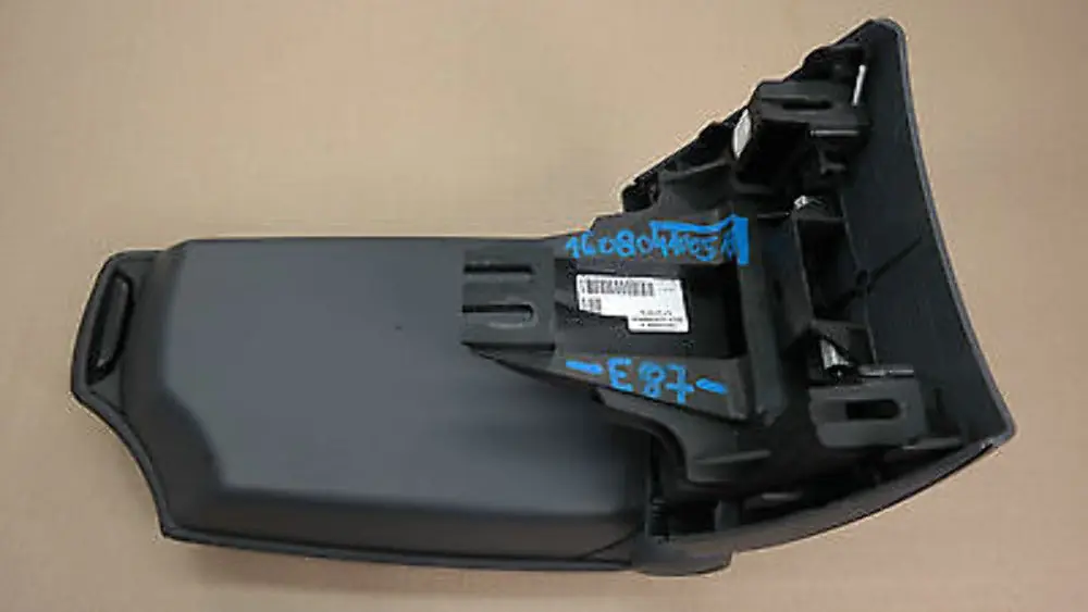 Centre Arm Rest Alaskagrau Grey Grau 7143600 to BMW 1 SERIES 5 E87 with Part number 51167143600 BMW 1 SERIES 5 E87 Centre Arm Rest Alaskagrau Grey Grau 7143600 - SKU 7143600-5 - Part number 51167143600