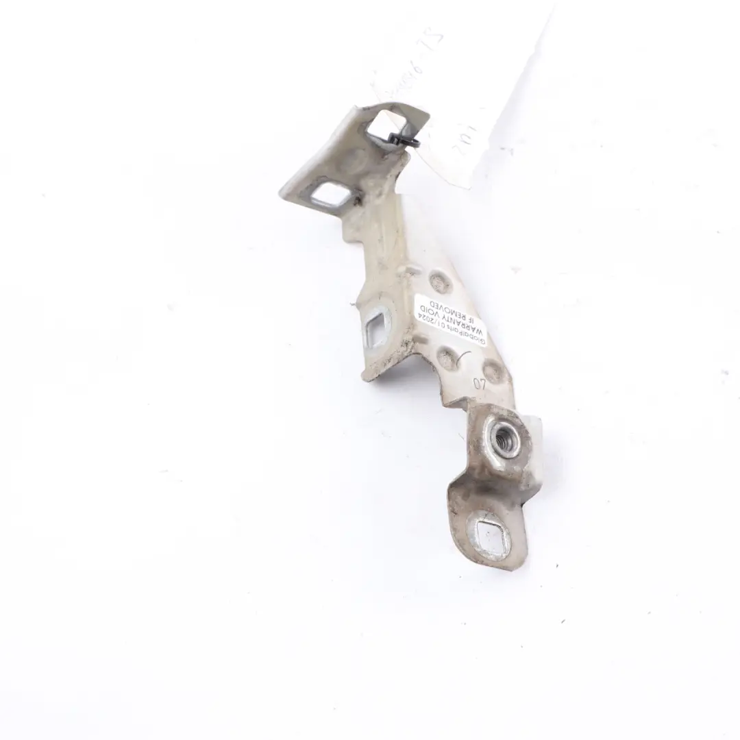 Fender Side Panel Bracket Front Right O/S Top Mount Titan Silver 354 to BMW E81 E87 with Part number 7144045 BMW E81 E87 Fender Side Panel Bracket Front Right O/S Top Mount Titan Silver 354 - SKU 7144046-TS - Part number 7144045