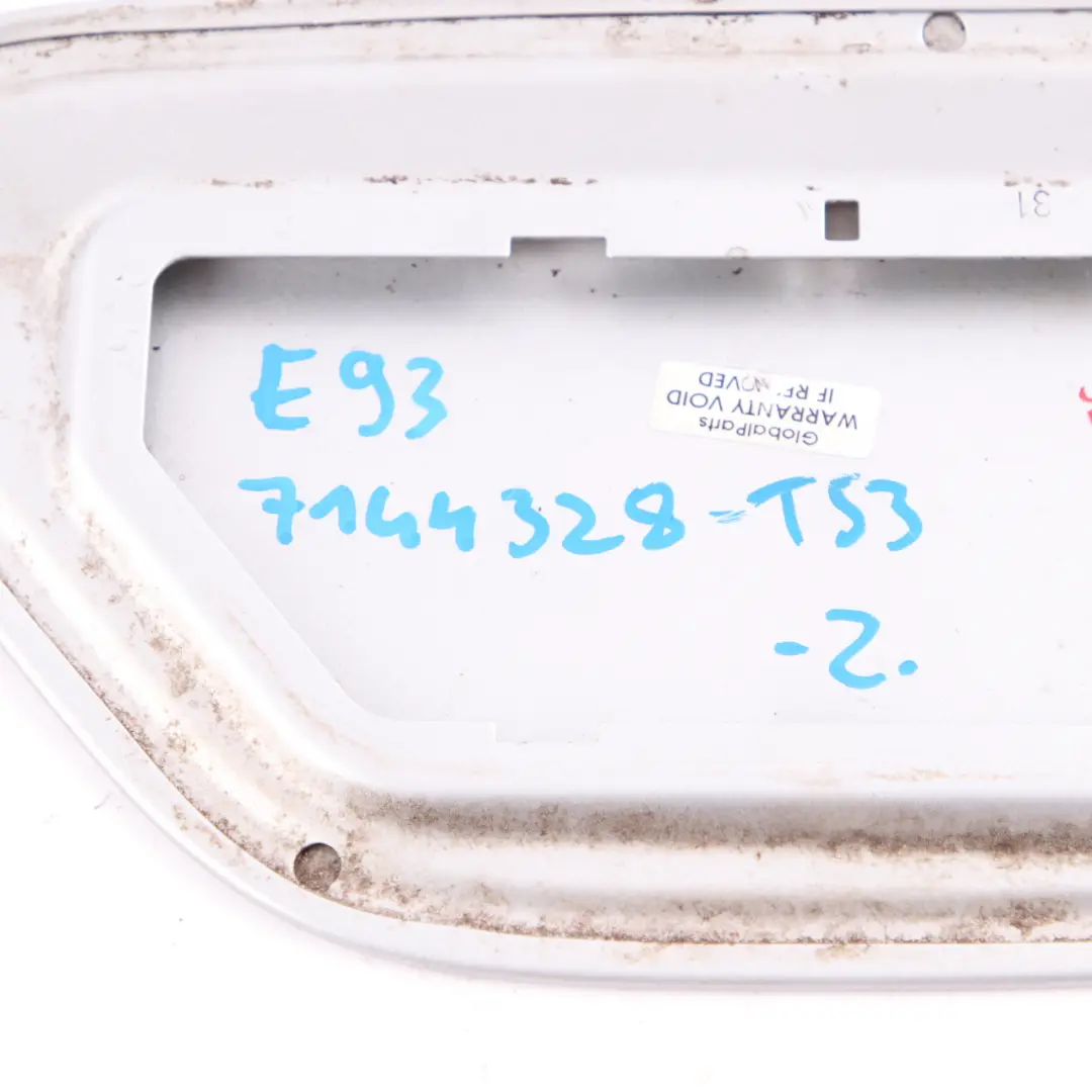 Fill In Flap Titansilber Metallic Titanium Silver 354 to Fuel Cover BMW E93 with Part number 7144328 Fuel Cover BMW E93 Fill In Flap Titansilber Metallic Titanium Silver 354 - SKU 7144328-TS3 - Part number 7144328