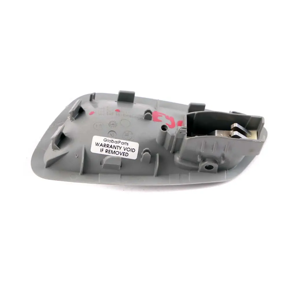 Maniglia interna porta sinistra N/S GRIGIO 5141 per BMW SERIE 3 E90 E91 LCI con numero di parte 51417144547 BMW SERIE 3 E90 E91 LCI Maniglia interna porta sinistra N/S GRIGIO 5141 - SKU 7144547 - Numero di parte 51417144547