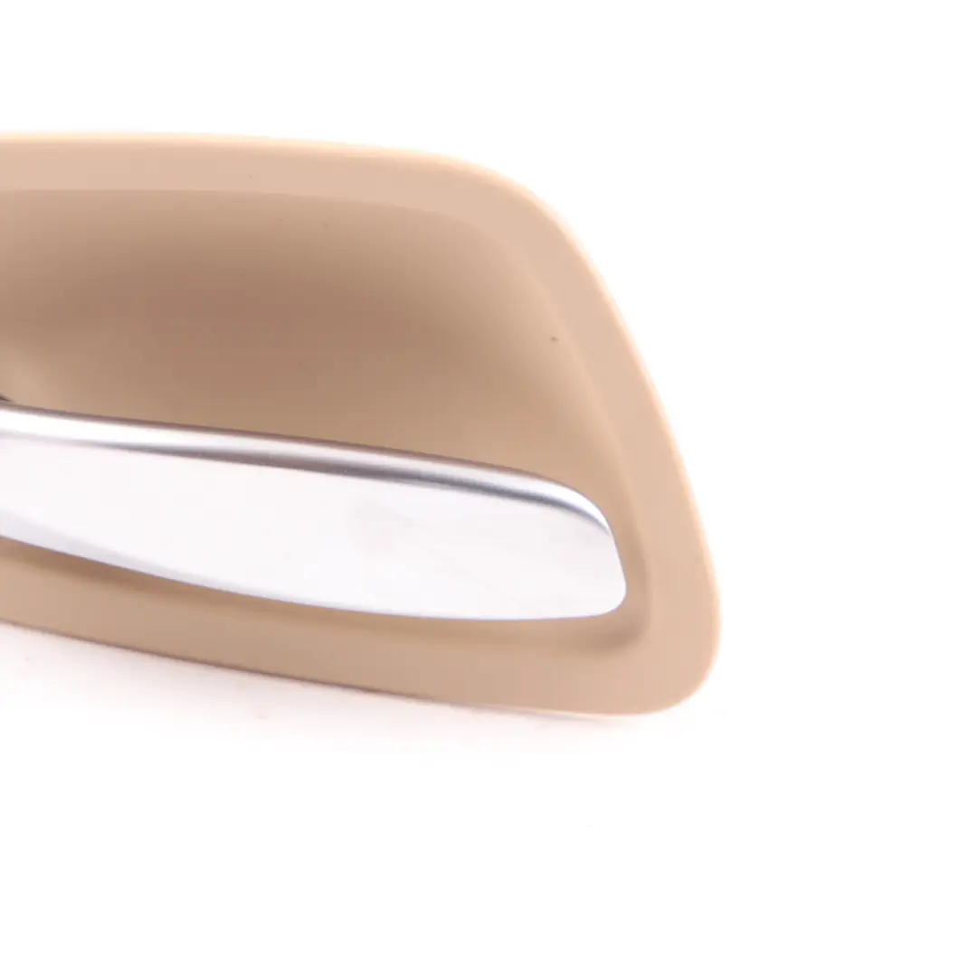 Door Handle Inside Front Rear Left N/S Beige Trim Panel to BMW E90 E91 with Part number 7144549 BMW E90 E91 Door Handle Inside Front Rear Left N/S Beige Trim Panel - SKU 7144549 - Part number 7144549