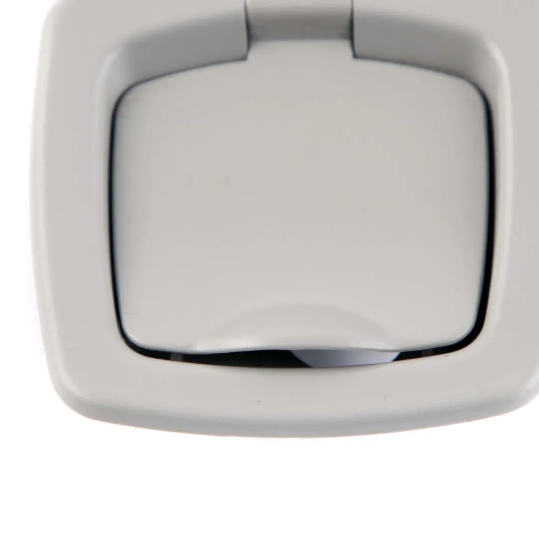 Cubierta Tapa Delantera Derecha Tapa Maletero Gris 7142586 para BMW E91 con número de pieza 7144996 BMW E91 Cubierta Tapa Delantera Derecha Tapa Maletero Gris 7142586 - SKU 7144996 - Número de pieza 7144996