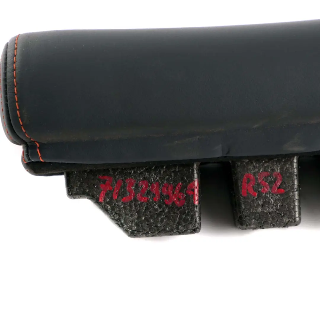 Siege arriere Appui-tete cuir Gravite Bleu Fonce Couture Orange pour Mini Cabrio R52 à propos du numéro de pièce 7145408 Mini Cabrio R52 Siege arriere Appui-tete cuir Gravite Bleu Fonce Couture Orange - SKU 7145408 - Numéro de pièce 7145408