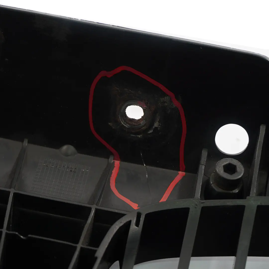 Calandre Grille Cadre Chrome pour BMW E65 E66 E67 à propos du numéro de pièce 7145738 BMW E65 E66 E67 Calandre Grille Cadre Chrome - SKU 7145738-1 - Numéro de pièce 7145738