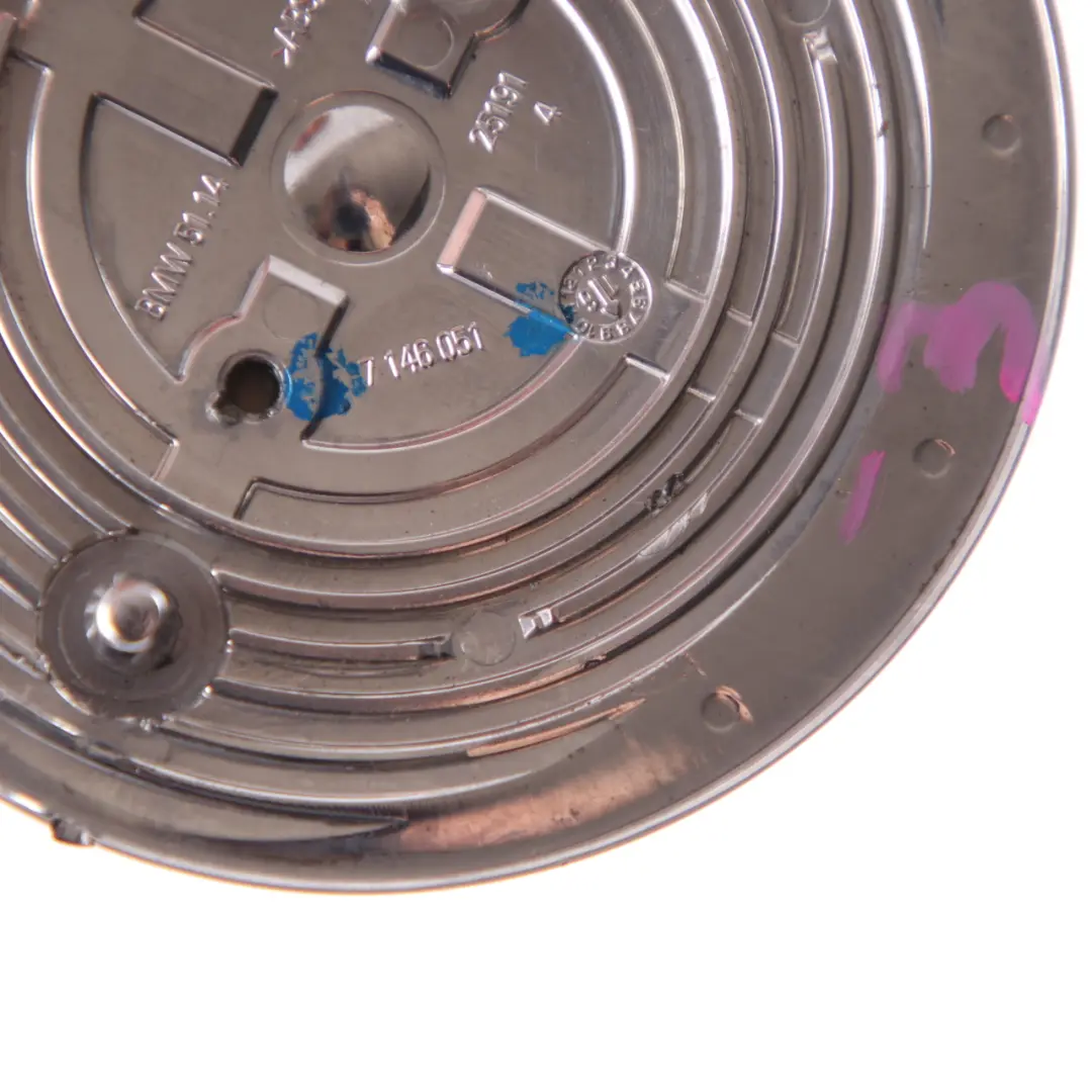 Plaque Boot Trunk Lid Badge Emblem Logo to BMW E92 with Part number 7146051 BMW E92 Plaque Boot Trunk Lid Badge Emblem Logo - SKU 7146051-3 - Part number 7146051