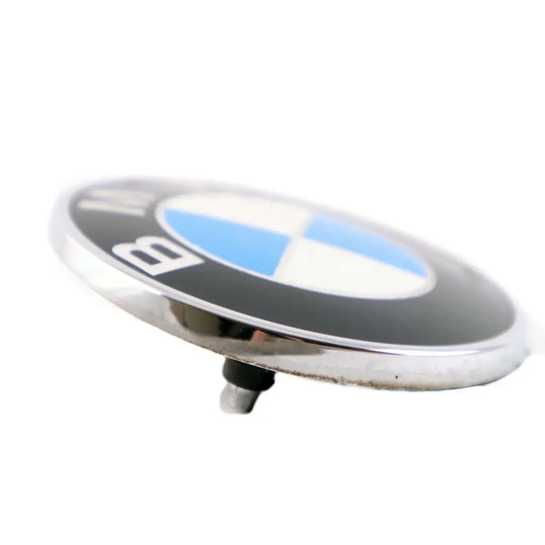 Ecusson De Coffre Arrière Logo pour BMW E93 Cabrio à propos du numéro de pièce 7146052 BMW E93 Cabrio Ecusson De Coffre Arrière Logo - SKU 7146052-2 - Numéro de pièce 7146052