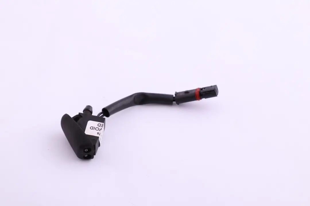 Front Windshield Heated Water Jet Nozzle 714637 für BMW Mini Cooper One R50 R52 R53 mit Teilenummer 7146378 BMW Mini Cooper One R50 R52 R53 Front Windshield Heated Water Jet Nozzle 714637 - SKU 7146378 - Teilenummer 7146378