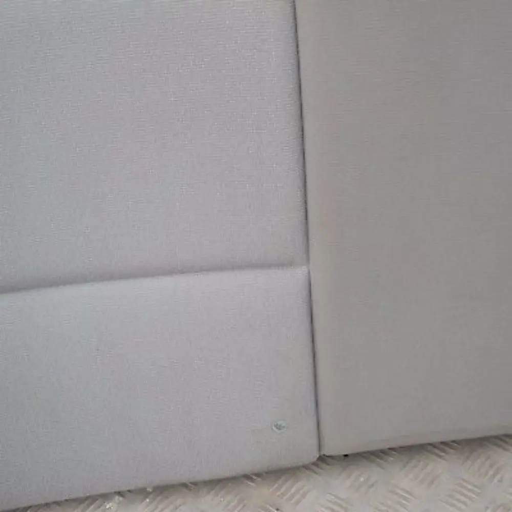 Reference Reste Stoffgrau Gris 5220 pour BMW E90 à propos du numéro de pièce 7146801 BMW E90 Reference Reste Stoffgrau Gris 5220 - SKU 7146801 - Numéro de pièce 7146801