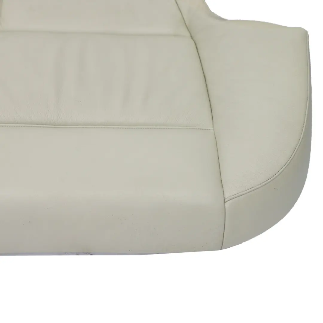 Rivestimento Sedile Posteriore Sedile Interno Divano Pelle Dakota Lemon per BMW E90 con numero di parte 7146834 BMW E90 Rivestimento Sedile Posteriore Sedile Interno Divano Pelle Dakota Lemon - SKU 7146834-1 - Numero di parte 7146834