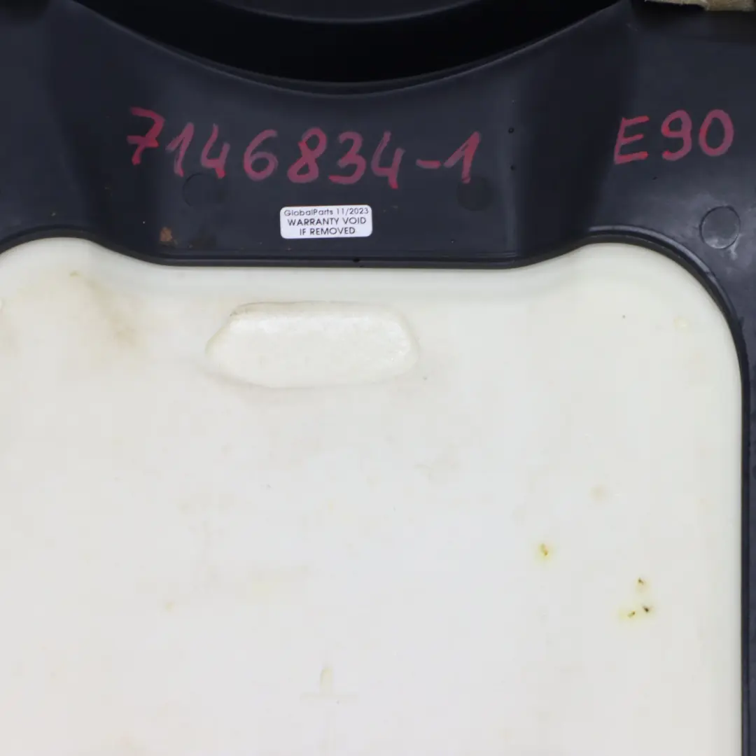 Kanapa Siedzisko Tylne Skóra Lemon do BMW E90 o numerze 7146834 BMW E90 Kanapa Siedzisko Tylne Skóra Lemon - SKU 7146834-1 - Numer Części 7146834