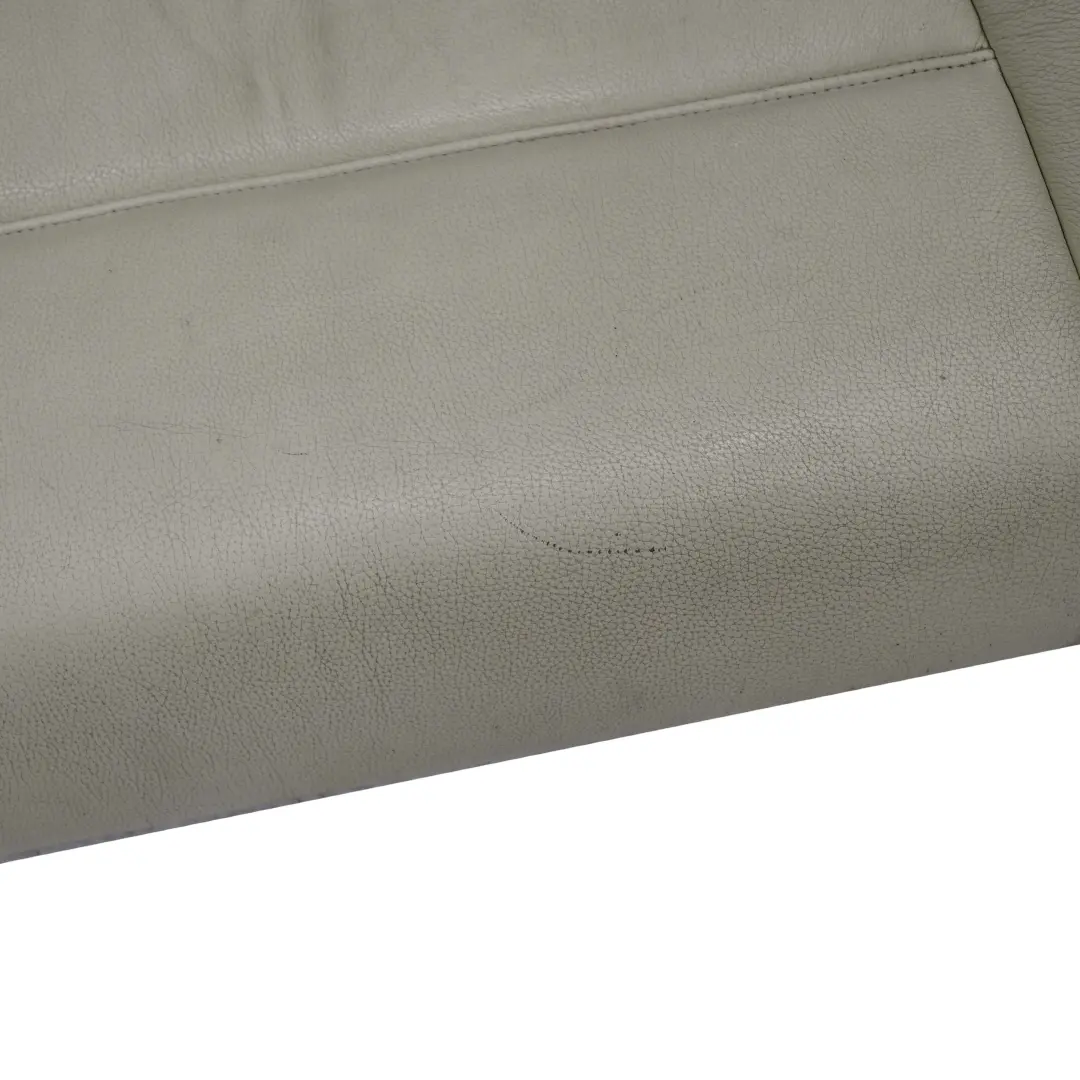 : Siege arriere en tissu / cuir pour BMW E90 E91 à propos du numéro de pièce 7146947 BMW E90 E91 : Siege arriere en tissu / cuir - SKU 7146947 - Numéro de pièce 7146947