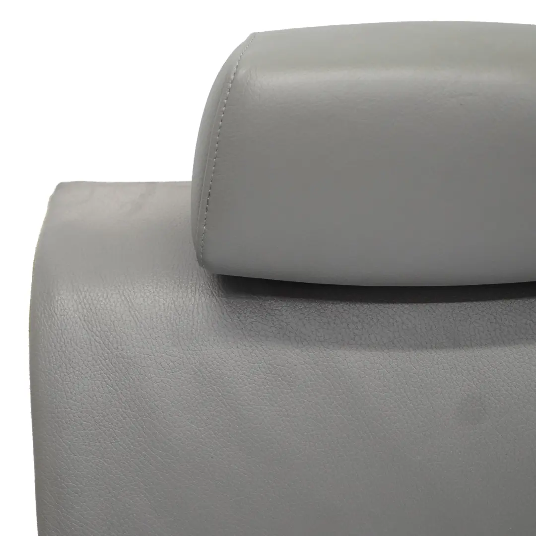 Schienale del sedile posteriore destro Rivestimento in pelle grigia per BMW E90 con numero di parte 7146957 BMW E90 Schienale del sedile posteriore destro Rivestimento in pelle grigia - SKU 7146957 - Numero di parte 7146957