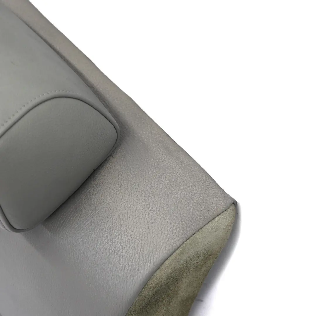 Respaldo Asiento Trasero Derecha Cubre Respaldo Cuero Gris para BMW E90 con número de pieza 7146957 BMW E90 Respaldo Asiento Trasero Derecha Cubre Respaldo Cuero Gris - SKU 7146957 - Número de pieza 7146957