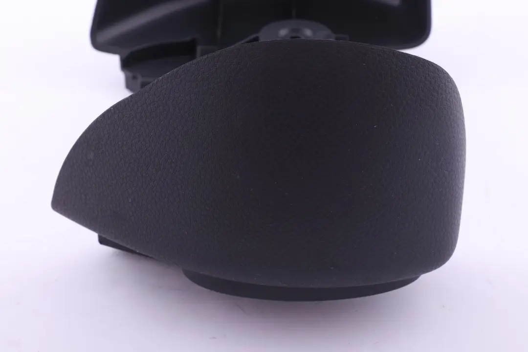 Consola Túnel Sección Inferior Panther Negro para Mini Cooper One R50 R52 R53 JCW con número de pieza 7147172 Mini Cooper One R50 R52 R53 JCW Consola Túnel Sección Inferior Panther Negro - SKU 7147172 - Número de pieza 7147172