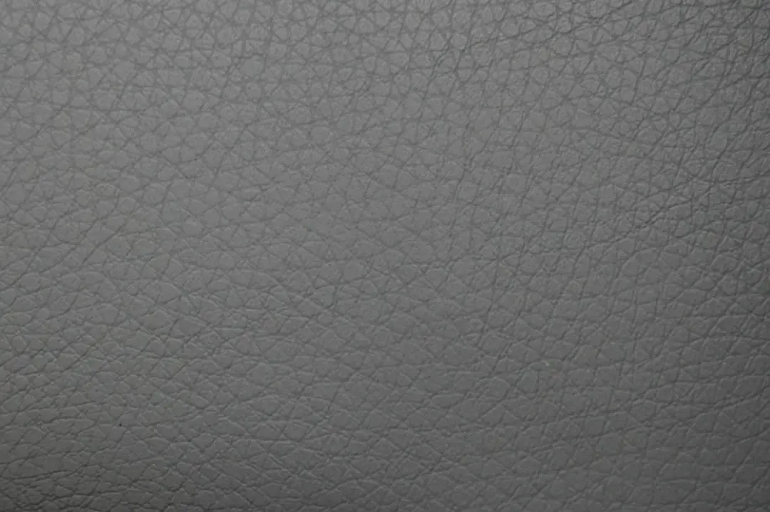 Leather Cover Centre Console Armrest Grey Grau to BMW 3 Series E90 E91 LCI with Part number 7147212 BMW 3 Series E90 E91 LCI Leather Cover Centre Console Armrest Grey Grau - SKU 7147212 - Part number 7147212