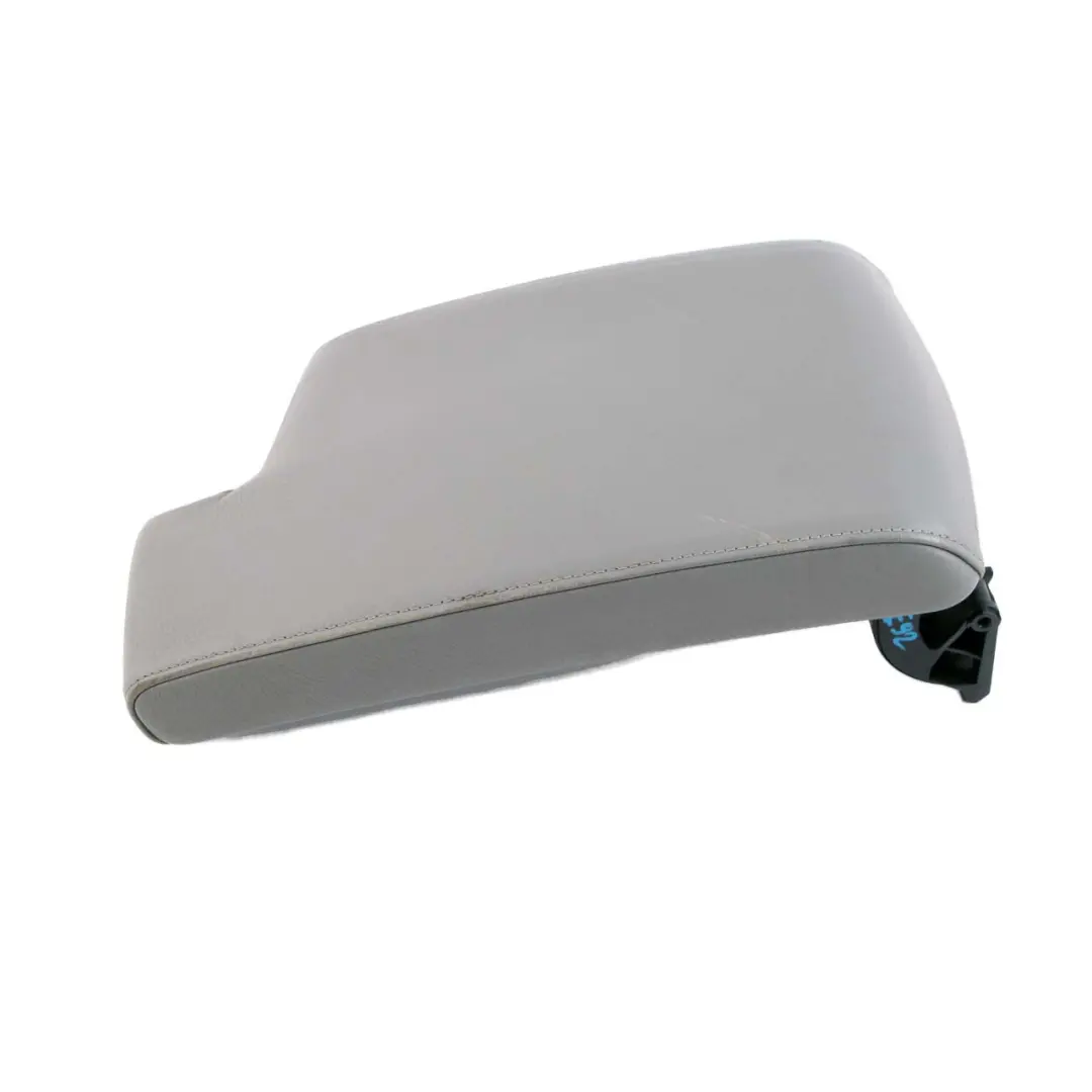 Leder Deckel MittelkonsoleGRAU GREY für BMW 3 er E90 E91 LCI mit Teilenummer 7147212 BMW 3 er E90 E91 LCI Leder Deckel MittelkonsoleGRAU GREY - SKU 7147212 - Teilenummer 7147212