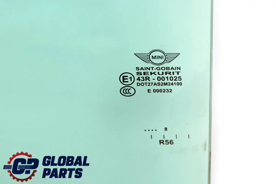 Vetro Porta Finestra Anteriore Sinistra per Mini Cooper R56 R57 LCI con numero di parte 7147395 Mini Cooper R56 R57 LCI Vetro Porta Finestra Anteriore Sinistra - SKU 7147395 - Numero di parte 7147395