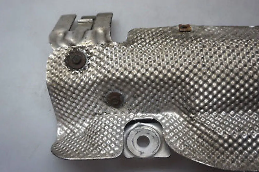 BMW E87 116i 118i Luftleitung Getriebe - SKU 7147537 - Teilenummer 7147537