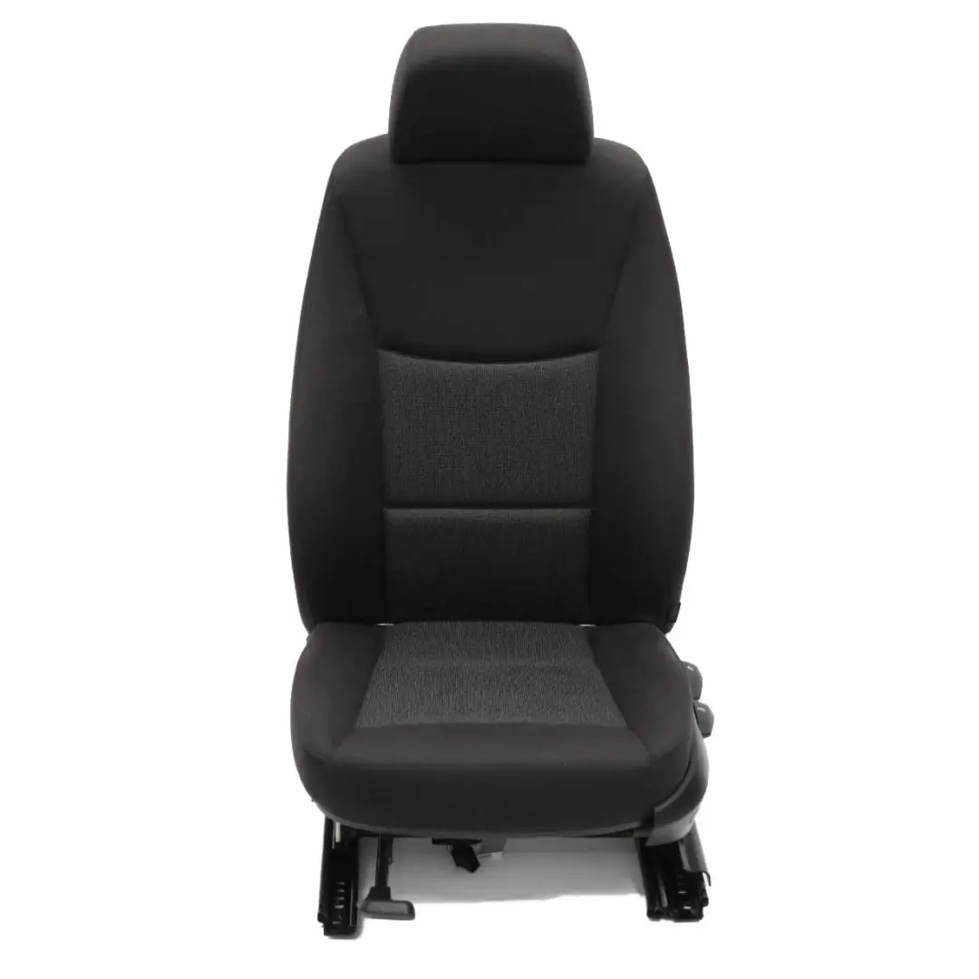 Fotel Lewy Przód Materiał Fluid Linea do BMW E90 E91 o numerze 7147677 BMW E90 E91 Fotel Lewy Przód Materiał Fluid Linea - SKU 7147677-4 - Numer Części 7147677