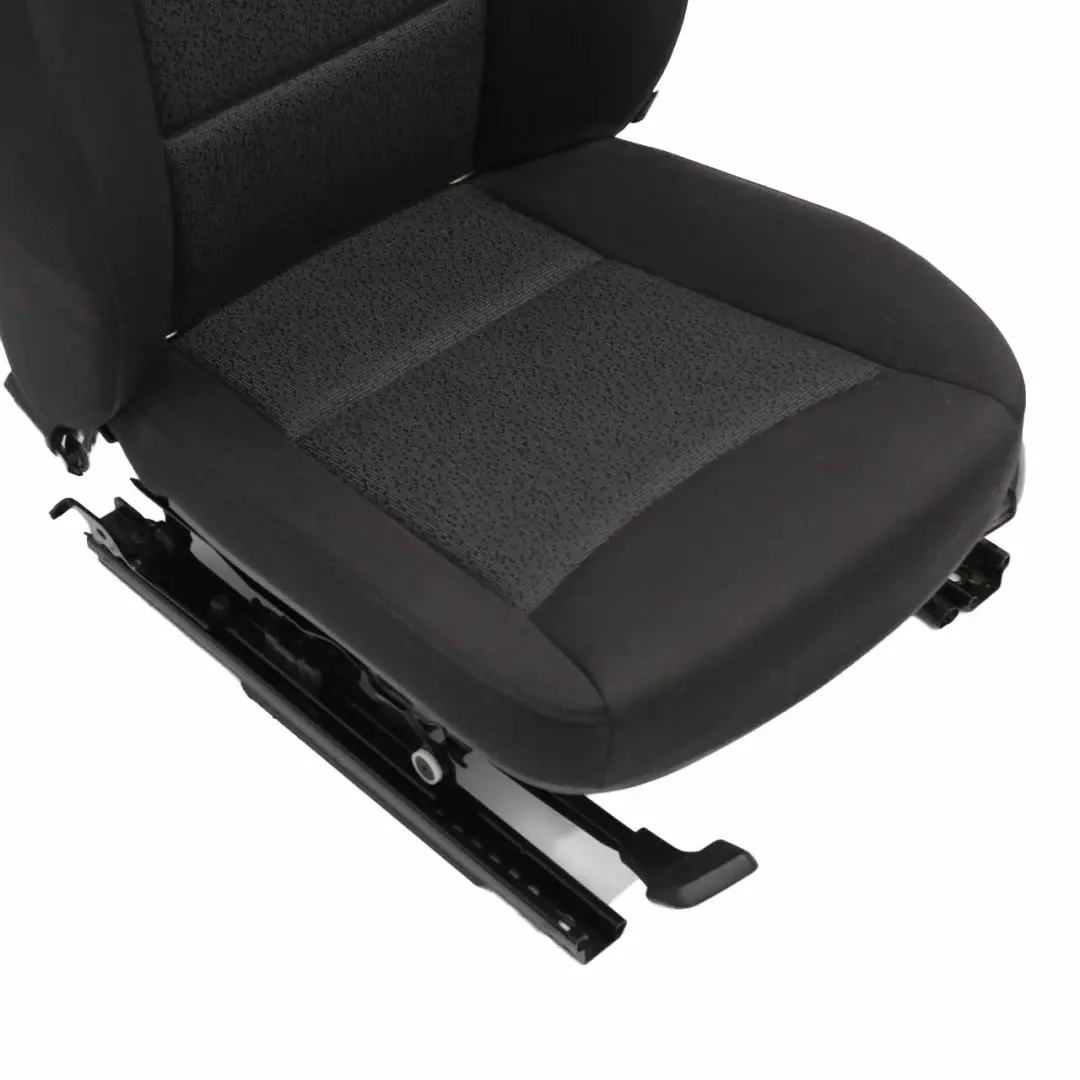 Front Seat BMW E90 E91 Left N/S Cloth Fabric Interior Fluid Linea / Anthracite to with Part number 7147677 Front Seat BMW E90 E91 Left N/S Cloth Fabric Interior Fluid Linea / Anthracite - SKU 7147677-4 - Part number 7147677