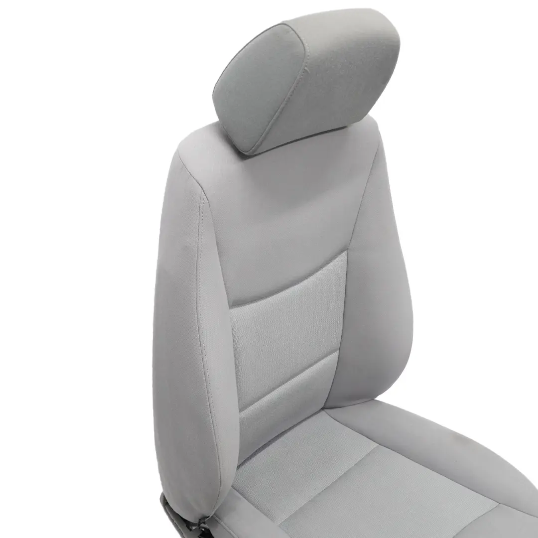 Tela Fluido Linea Gris Interior Delantero Derecho Asiento Lateral para BMW E90 E91 con número de pieza 7147680 BMW E90 E91 Tela Fluido Linea Gris Interior Delantero Derecho Asiento Lateral - SKU 7147680-1 - Número de pieza 7147680