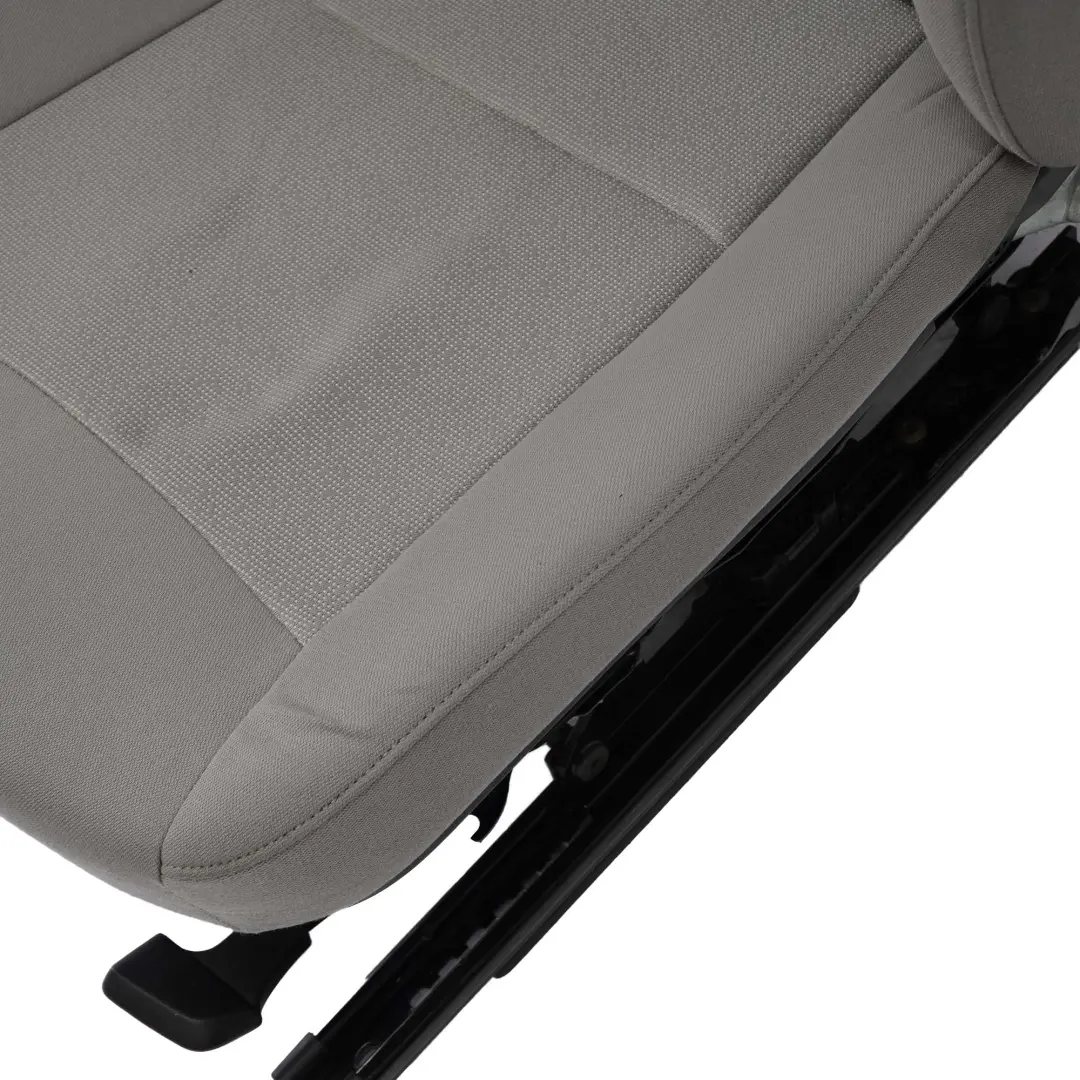 Vorn Vorne Rechts Sitz Stoff Fluid Grau Grey Lumbar für BMW E90 E91 mit Teilenummer 7147680 BMW E90 E91 Vorn Vorne Rechts Sitz Stoff Fluid Grau Grey Lumbar - SKU 7147680-2 - Teilenummer 7147680
