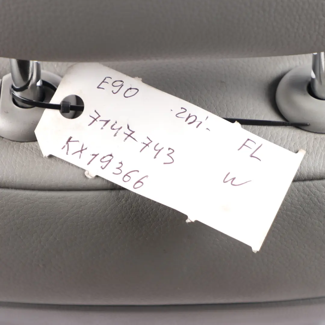 Bezug Lehne Leder Grau Innen Sitz Vorne Links für BMW 3 er E90 E91 mit Teilenummer 7147743 BMW 3 er E90 E91 Bezug Lehne Leder Grau Innen Sitz Vorne Links - SKU 7147743 - Teilenummer 7147743