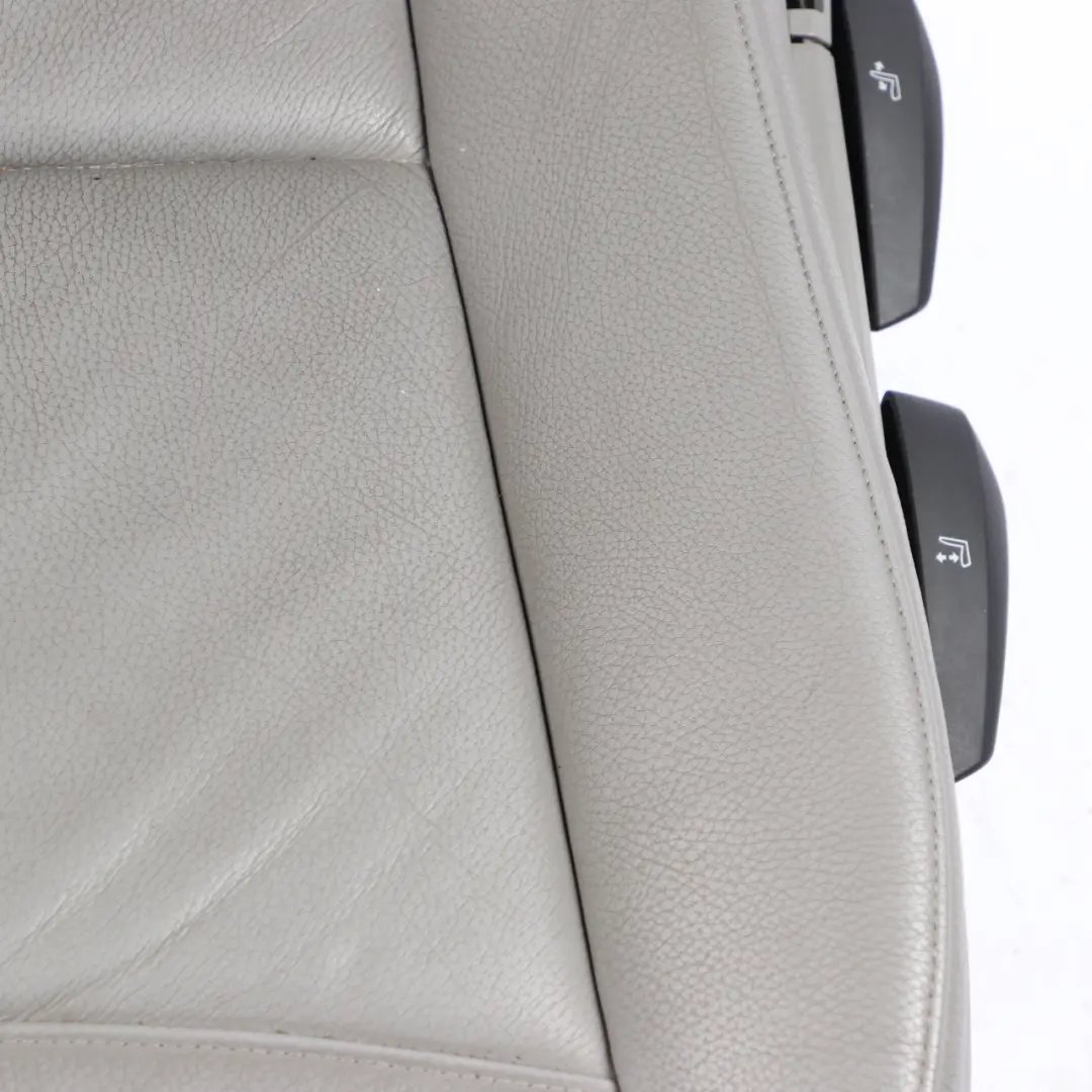 Bezug Lehne Leder Grau Innen Sitz Vorne Links für BMW 3 er E90 E91 mit Teilenummer 7147743 BMW 3 er E90 E91 Bezug Lehne Leder Grau Innen Sitz Vorne Links - SKU 7147743 - Teilenummer 7147743
