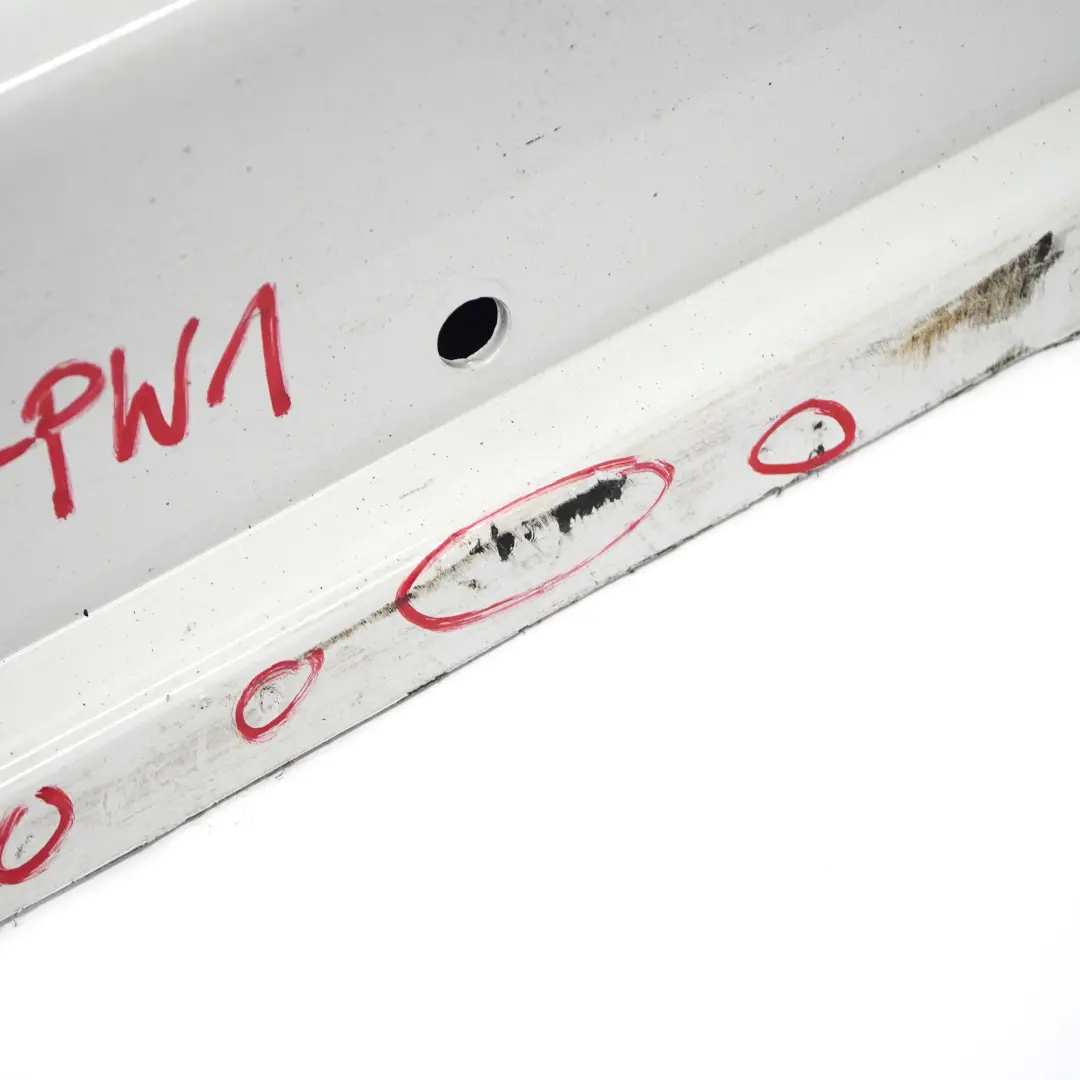 Gonna Laterale Destra Cooper S Coperchio soglia Bianco pepe per Mini R56 con numero di parte 7147916 Mini R56 Gonna Laterale Destra Cooper S Coperchio soglia Bianco pepe - SKU 7147916-PW1 - Numero di parte 7147916