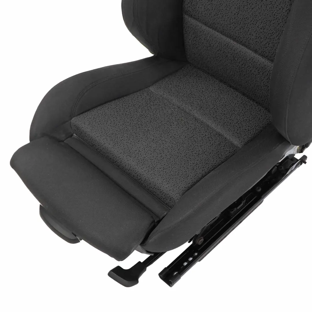 Front Seat BMW E90 E91 M-Sport Cloth Fabric Fluid Linea Right O/S to with Part number 7147978 Front Seat BMW E90 E91 M-Sport Cloth Fabric Fluid Linea Right O/S - SKU 7147978-1 - Part number 7147978