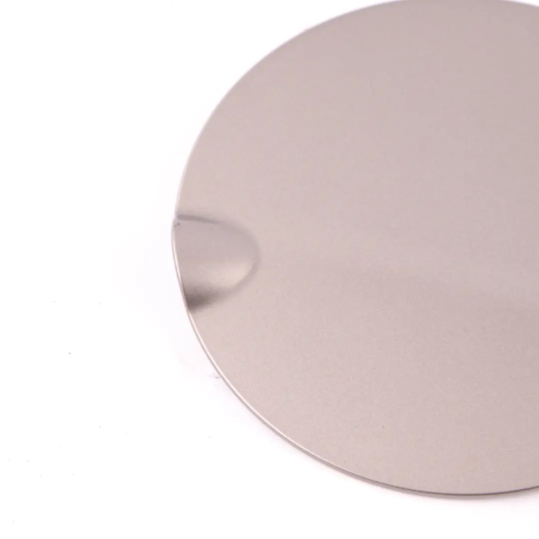 Filler In Flap Cap Velvet Silver Metallic B31 to Fuel Cover MINI R55 R56 with Part number 7148883 Fuel Cover MINI R55 R56 Filler In Flap Cap Velvet Silver Metallic B31 - SKU 7148883-VSI - Part number 7148883