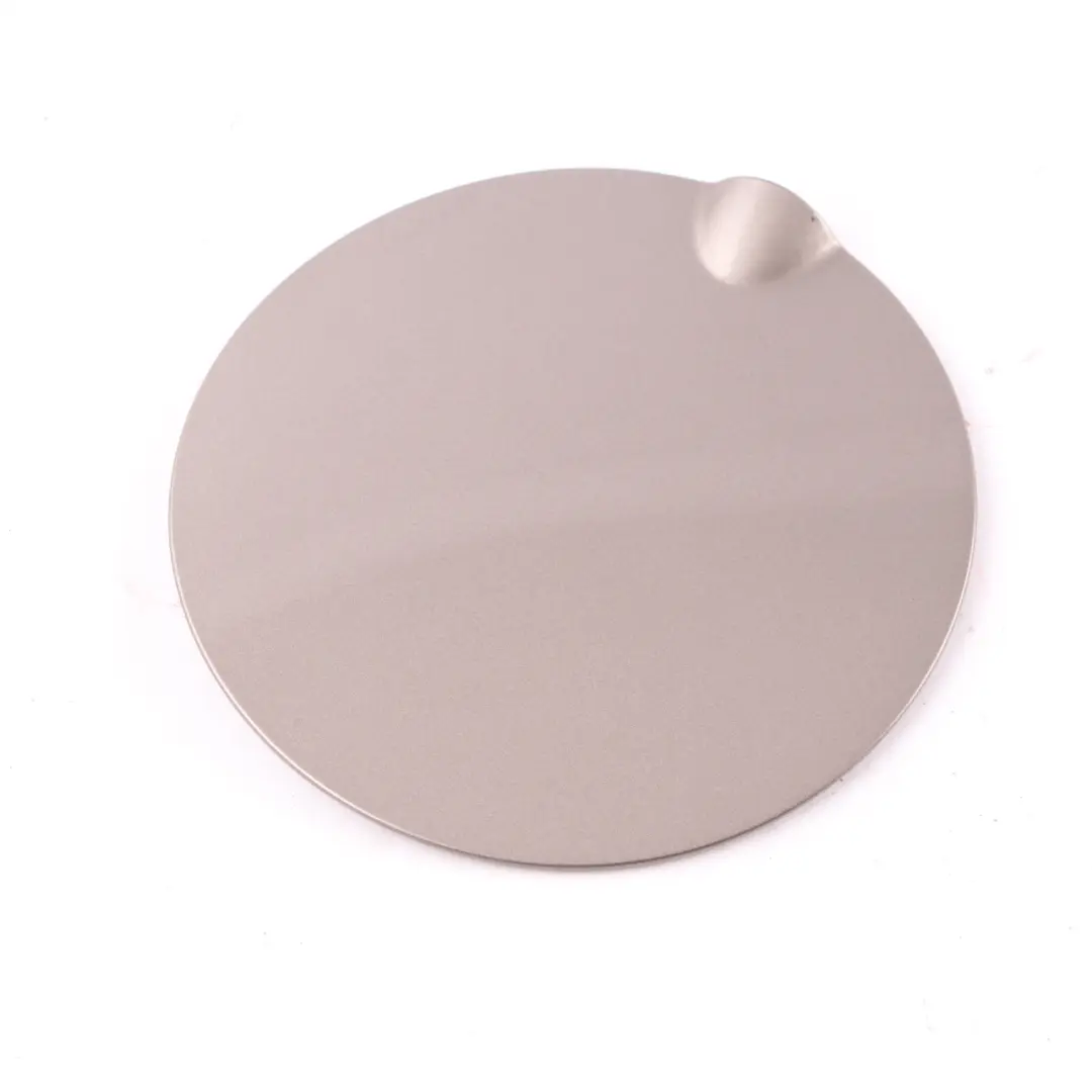 Filler In Flap Cap Velvet Silver Metallic B31 to Fuel Cover MINI R55 R56 with Part number 7148883 Fuel Cover MINI R55 R56 Filler In Flap Cap Velvet Silver Metallic B31 - SKU 7148883-VSI - Part number 7148883