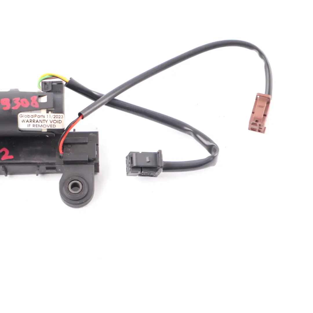 Delantero Derecho Cinturón De Seguridad Del Conductor Handover Cromo para BMW E92 con número de pieza 9148512 BMW E92 Delantero Derecho Cinturón De Seguridad Del Conductor Handover Cromo - SKU 7149308-1 - Número de pieza 9148512